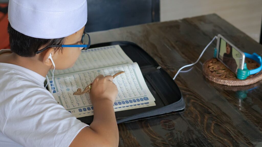 How Your Child Benefits From Online Quran Learning?